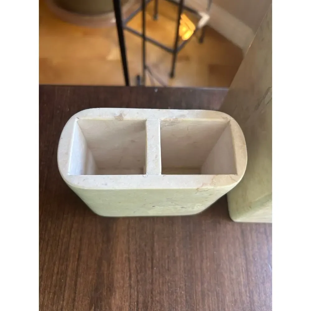 Bed Bath & beyond MARBLE BATHROOM TISSUE BOX COVER & TB Holder - CHAMPAGNE